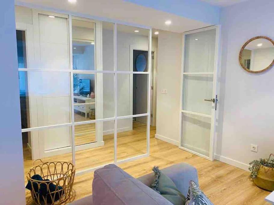 Apartamento A Estrenar En Centro Gijon. Fibra-Tv エクステリア 写真