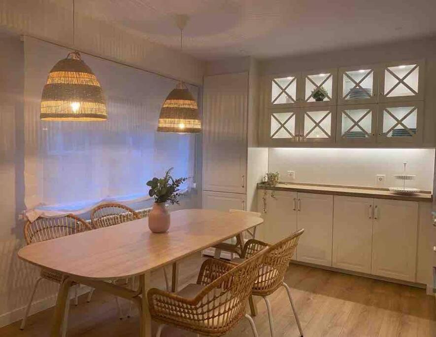 Apartamento A Estrenar En Centro Gijon. Fibra-Tv エクステリア 写真