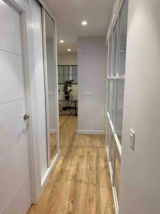Apartamento A Estrenar En Centro Gijon. Fibra-Tv エクステリア 写真